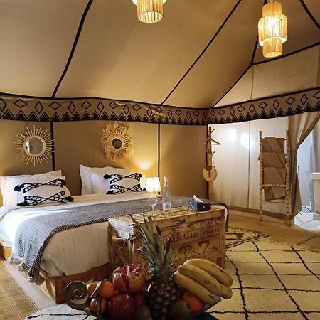 Merzouga Traditional Luxury Camp Bagian luar foto