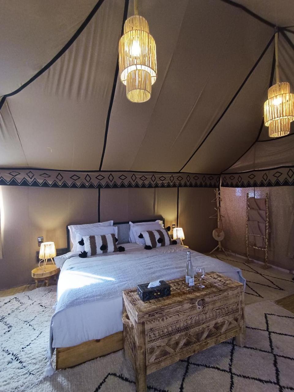 Merzouga Traditional Luxury Camp Bagian luar foto