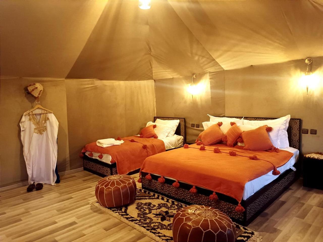 Merzouga Traditional Luxury Camp Bagian luar foto