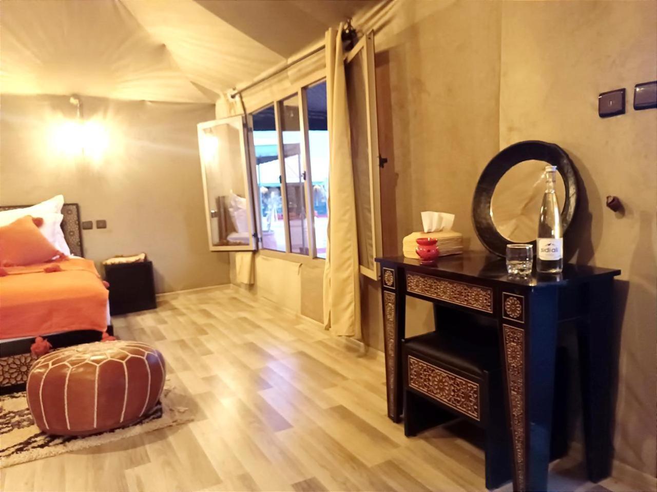 Merzouga Traditional Luxury Camp Bagian luar foto