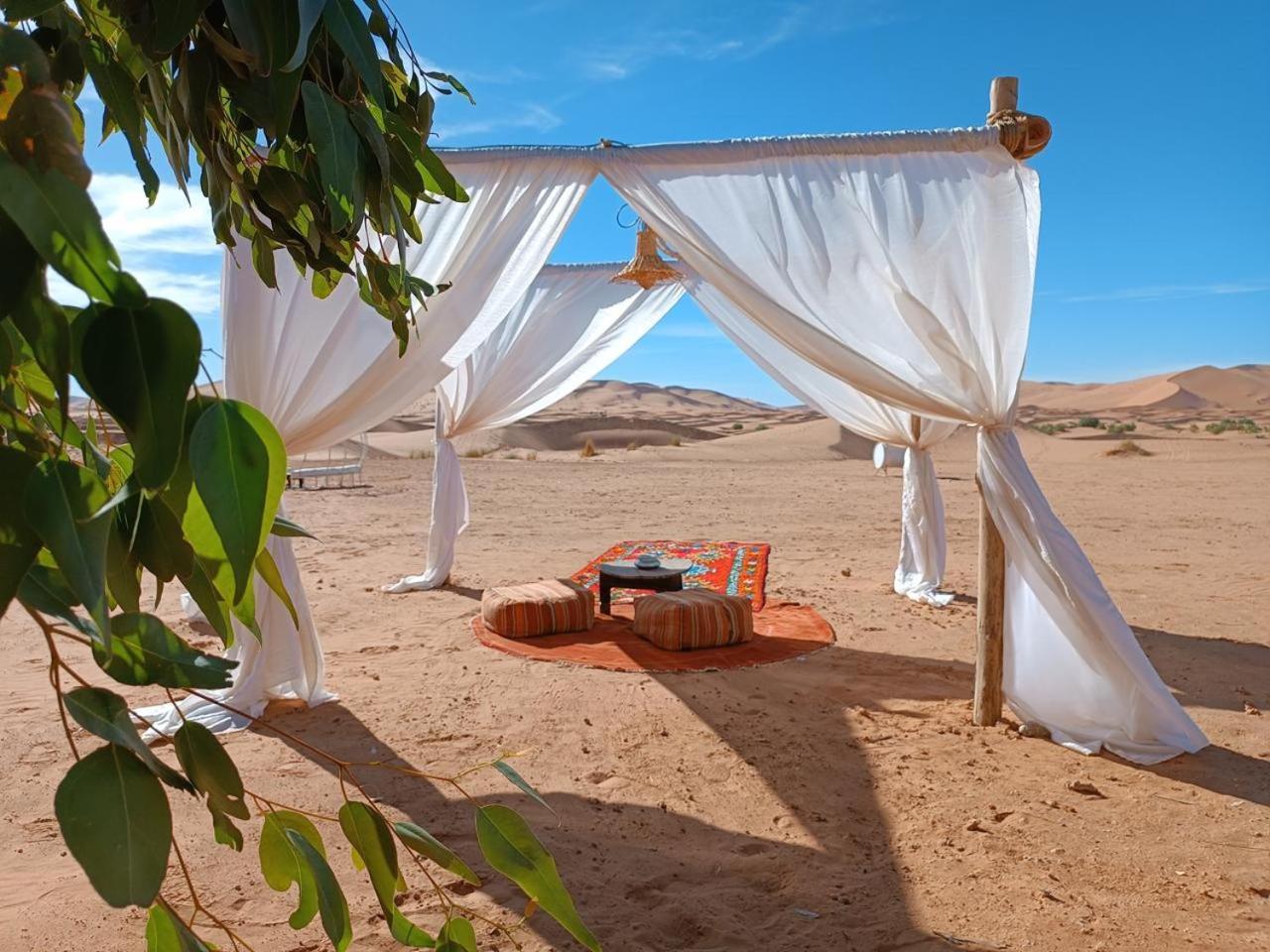 Merzouga Traditional Luxury Camp Bagian luar foto