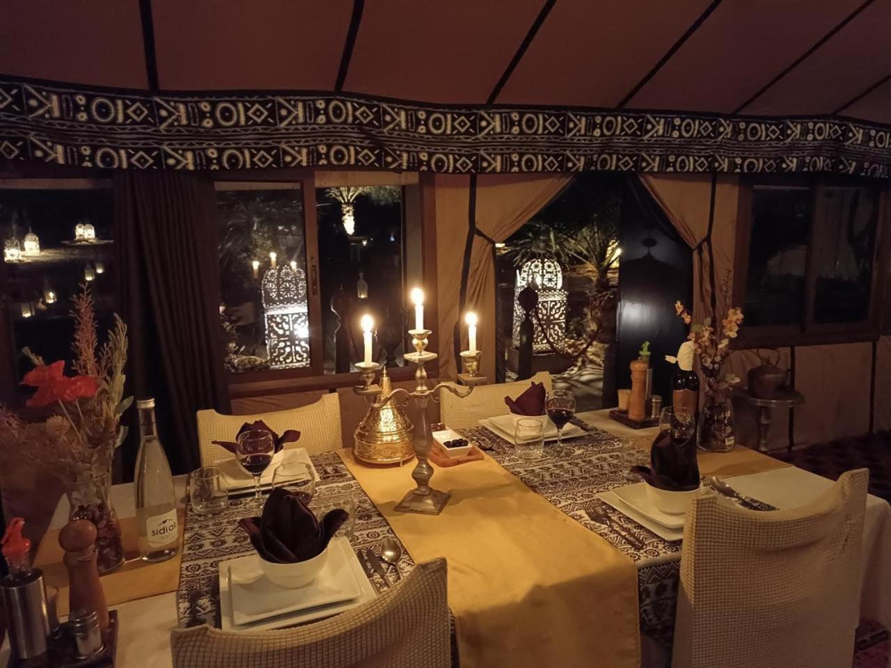 Merzouga Traditional Luxury Camp Bagian luar foto