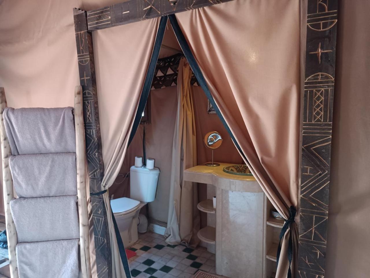 Merzouga Traditional Luxury Camp Bagian luar foto
